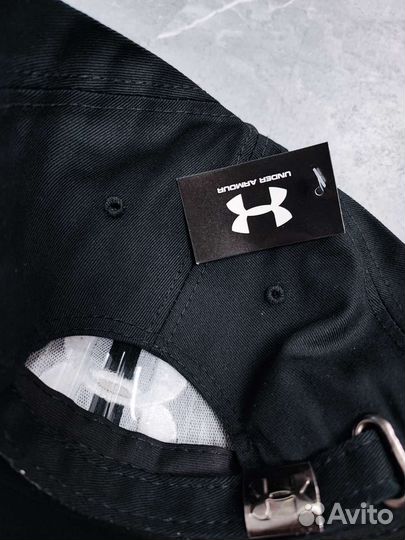 Бейсболка under armour