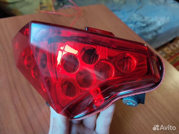 Стоп сигнал kawasaki er6n 2013г