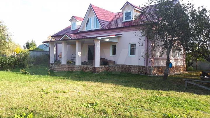 Дом 200 м² на участке 21 сот.
