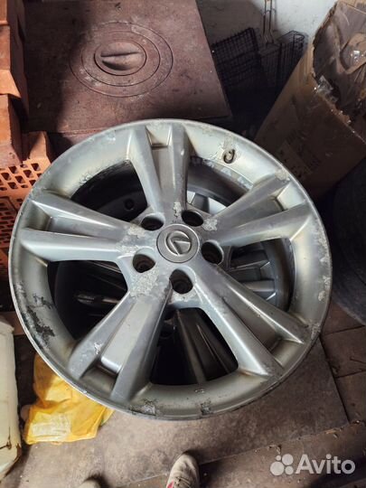 Диски на Lexus r18