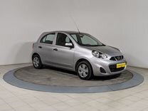 Nissan March 1.2 CVT, 2018, 54 200 км, с пробегом, цена 949 900 руб.