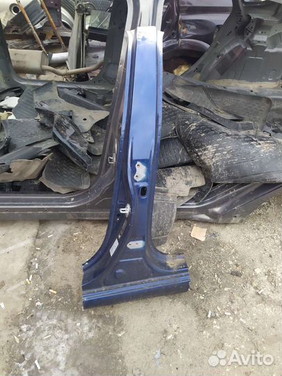 Стойка левая средняя hyundai solaris 1