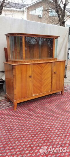 Румынский буфет сервант