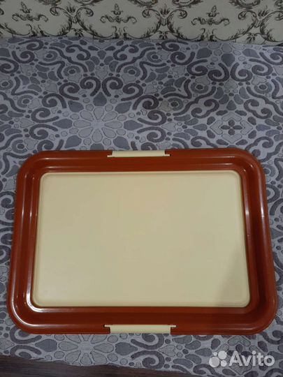 Лоток для собак под пеленку