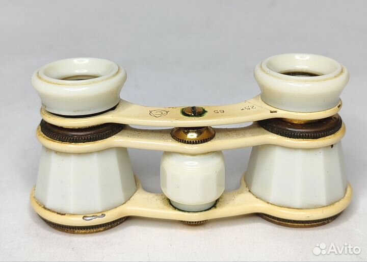 Театральный бинокль