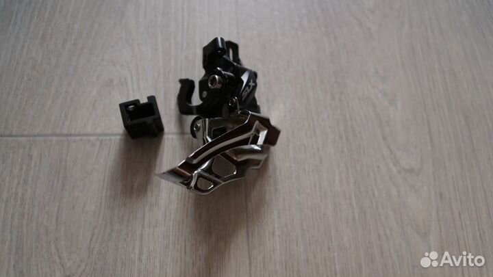 Переключатель передний Shimano FD-M676 SLX 2х10