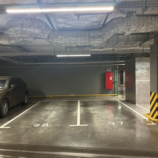 Машиноместо, 14 м²