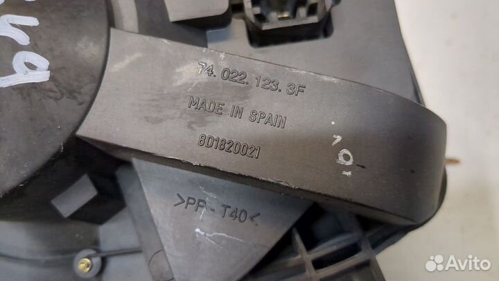 Двигатель отопителя Volkswagen Passat 5, 1998