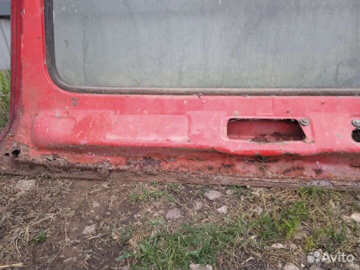 Задняя дверь Гольф