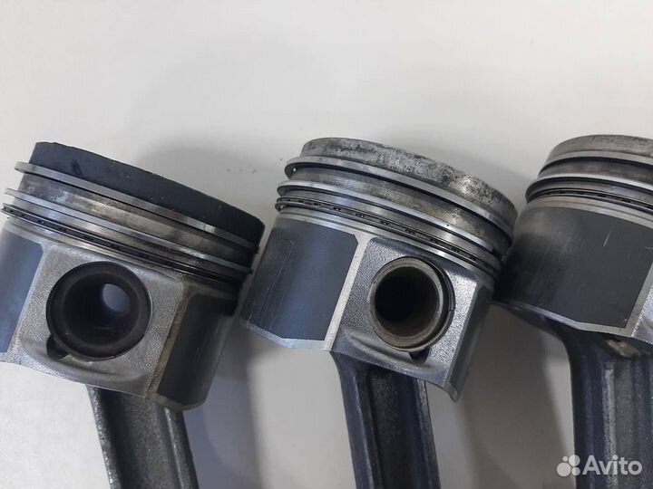 Поршень с шатуном УАЗ Патриот 2005