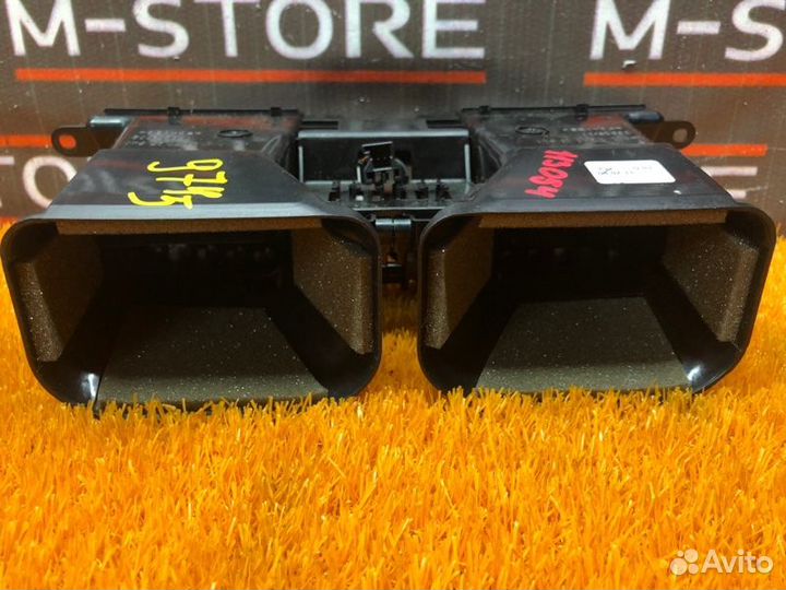 Дефлектор воздушный Mercedes-Benz E-Class W212