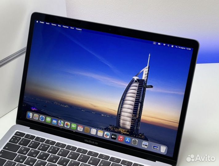 Apple MacBook air 13 2020 m1 8gb 256