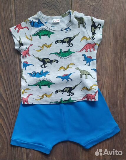 Костюмчики для мальчика р. 74