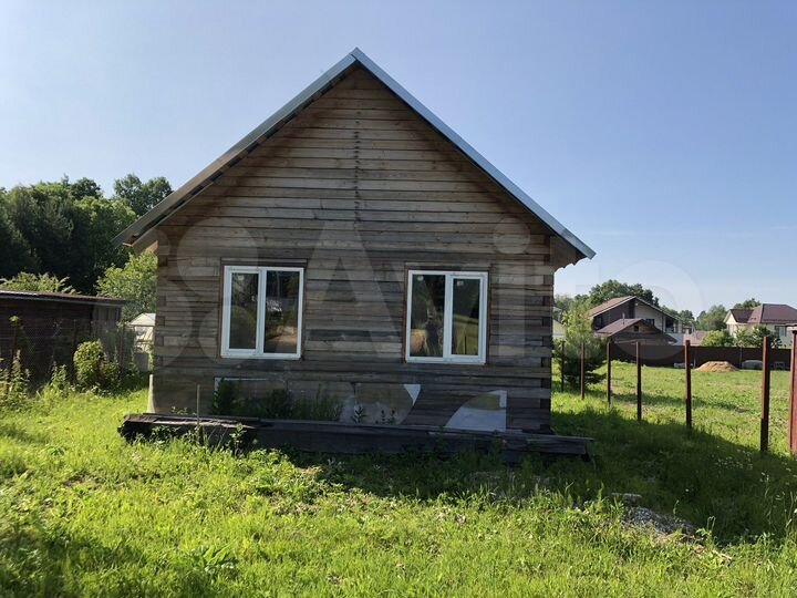 Дом 54 м² на участке 8 сот.