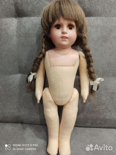 Антикварная кукла