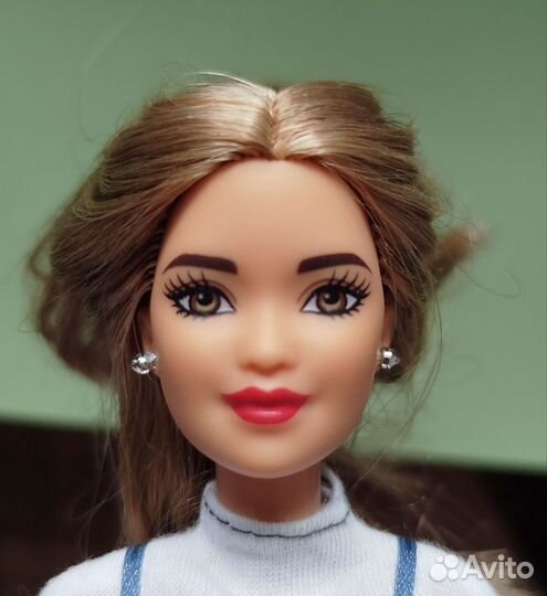 Кукла Barbie Fashionistas 81