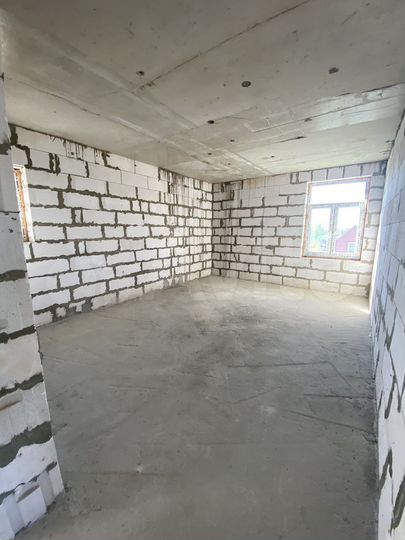 Коттедж 271 м² на участке 10 сот.