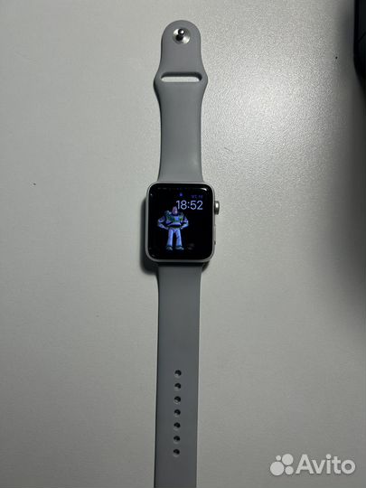 Apple Watch - Series 3 (42 mm)