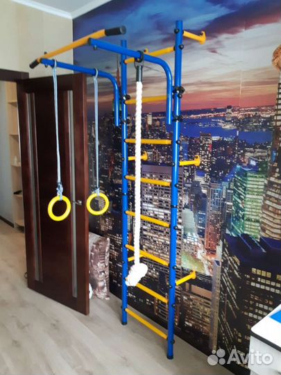 Шведская стенка с турником и брусьями бу