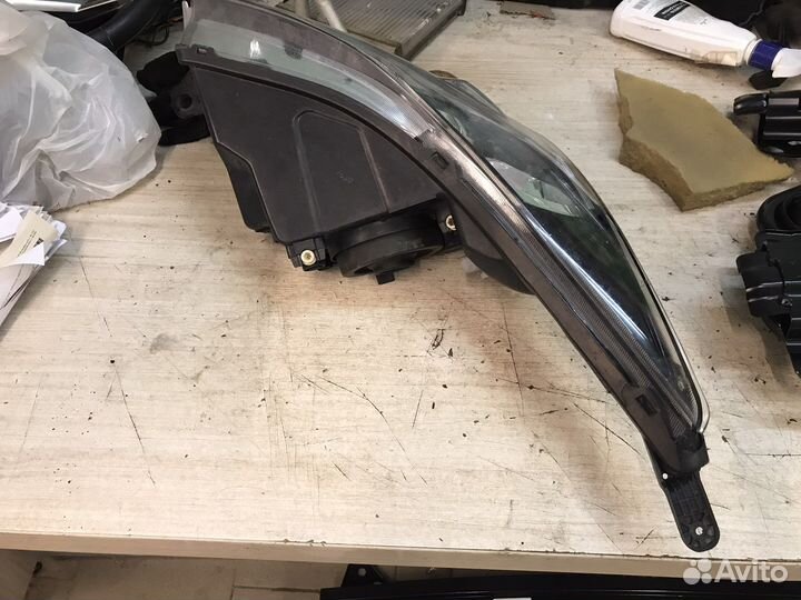 Фара правая Chevrolet Cruze 2010-2015