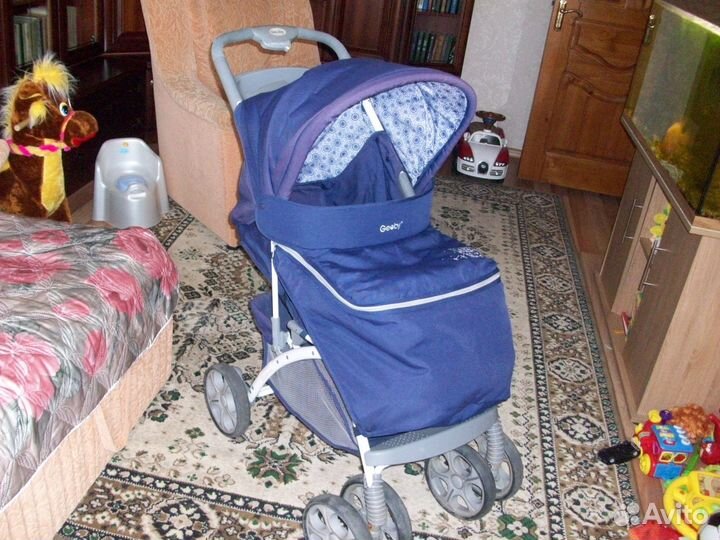 Коляска прогулочная детская