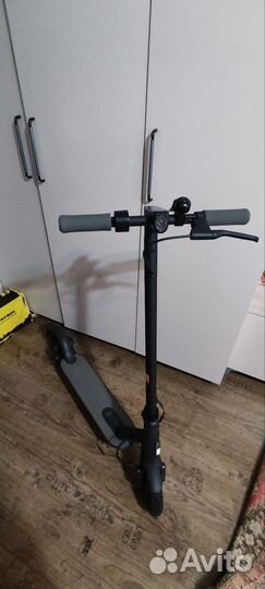 Электросамокат Xiaomi Mi Essential