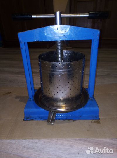 Пресс для отжима винограда