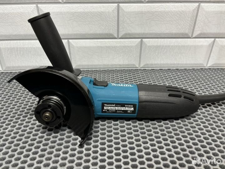 Ушм болгарка makita 125