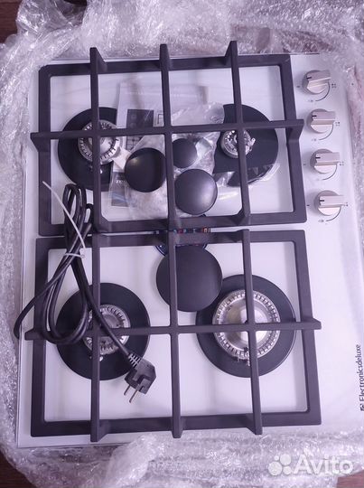 Газовая варочная панель 4 конфорки