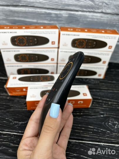 Универсальный пульт с голосовым управлением