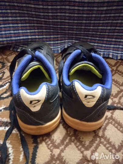 Футзалки demix