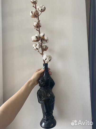 Ваза грузин с вином