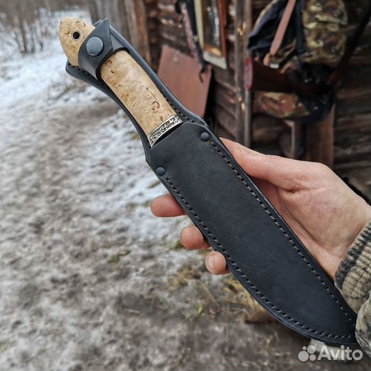 Нож Засапожный из дамасской стали карельская берез