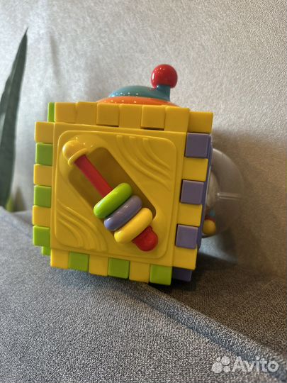 Развивающий кубик