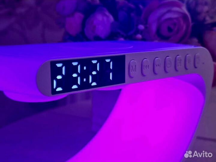 8в1 Универсальная лампа с зарядкой и Bluetooth