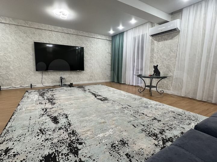 6-к. квартира, 130 м², 9/9 эт.