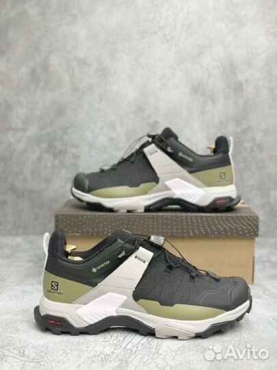 Кроссовки Salomon Gore-Tex