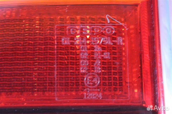 Фонарь задний левый Mitsubishi Pajero 3