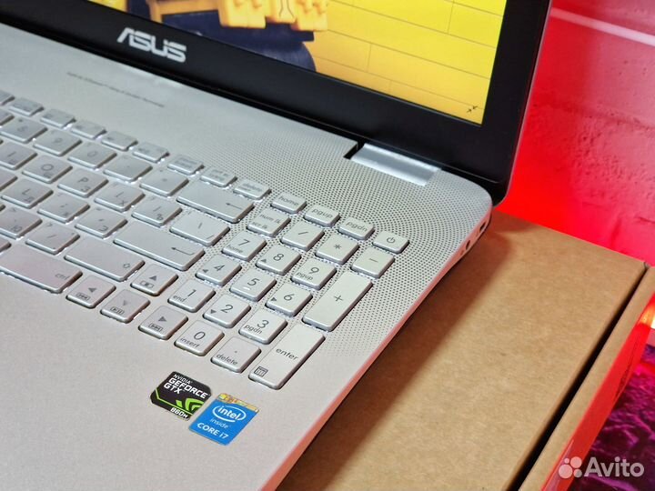 Ноутбук Asus i7 16гб SSD 512Гб GTX860M IPS FHD