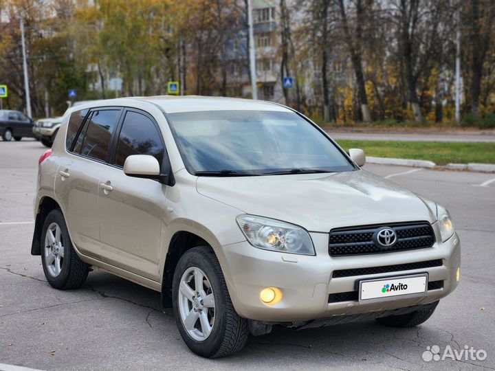 Toyota RAV4 2.0 AT, 2009, 189 130 км