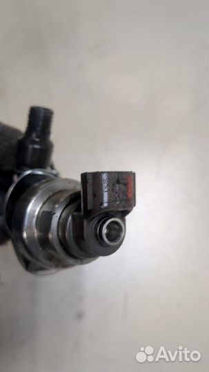 Форсунка топливная Opel Zafira B, 2011