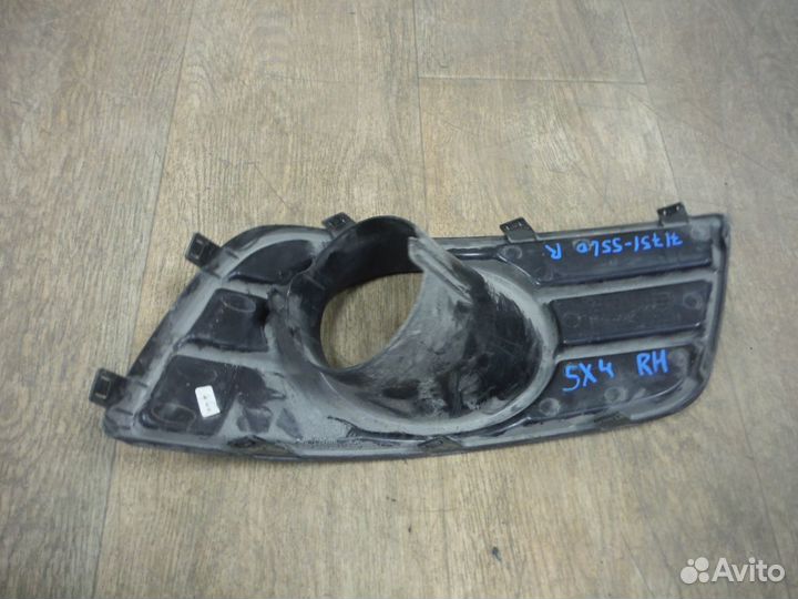 Накладка птф правая Suzuki SX4 1 2009