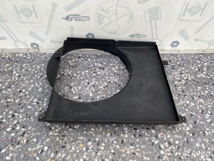 Диффузор вентилятора Mercedes-Benz Ml W163