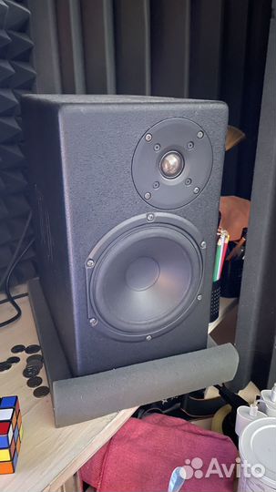 N monitors x600 + N-Sub 10A