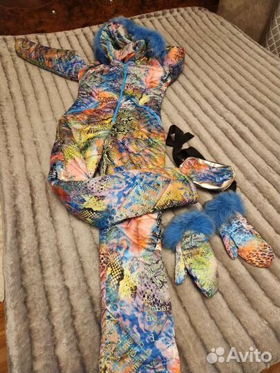 Горнолыжный костюм женский 44 46