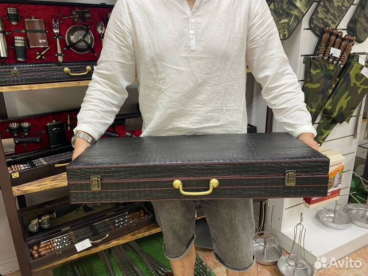 Подарочный набор шампуров в кейсе