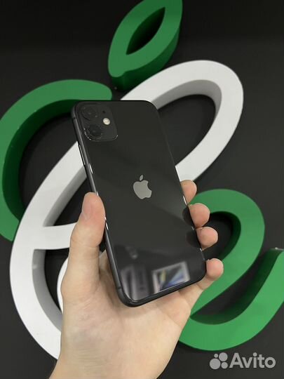iPhone 11, 64 ГБ