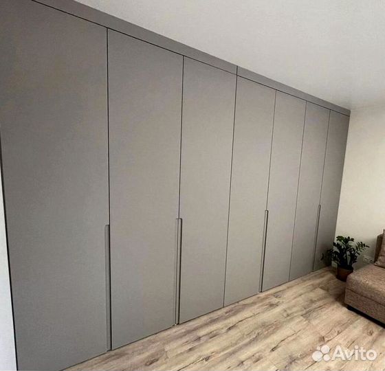 Шкафы распашные от мебельной фабрики