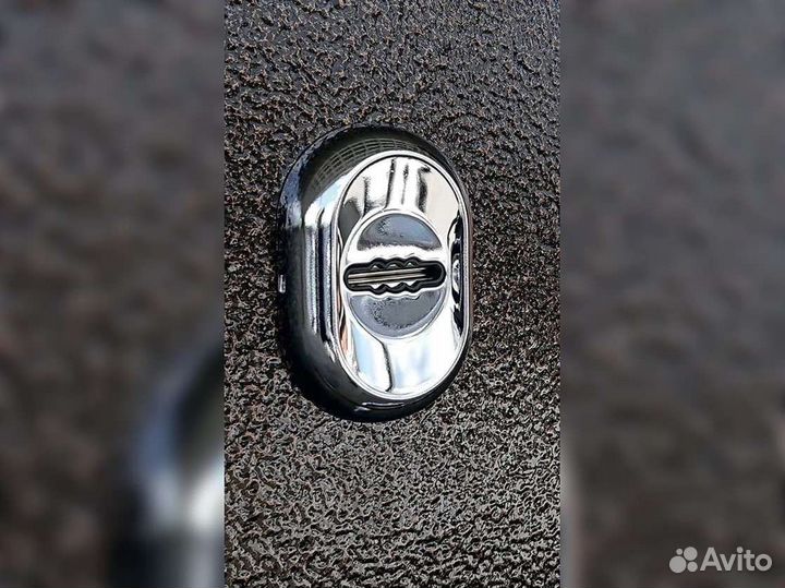 Входная дверь Континент Термаль Экстра Лиственница