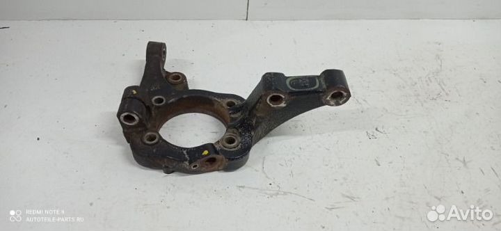 Кулак поворотный передний левый Kia Sorento XM